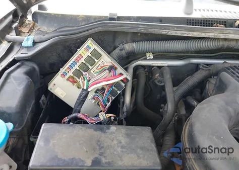 2006 Nissan Frontier Se from USA, damaged, VIN 1N6AD07W16C449355